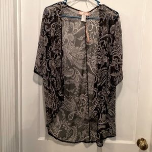 Kimono Black & White